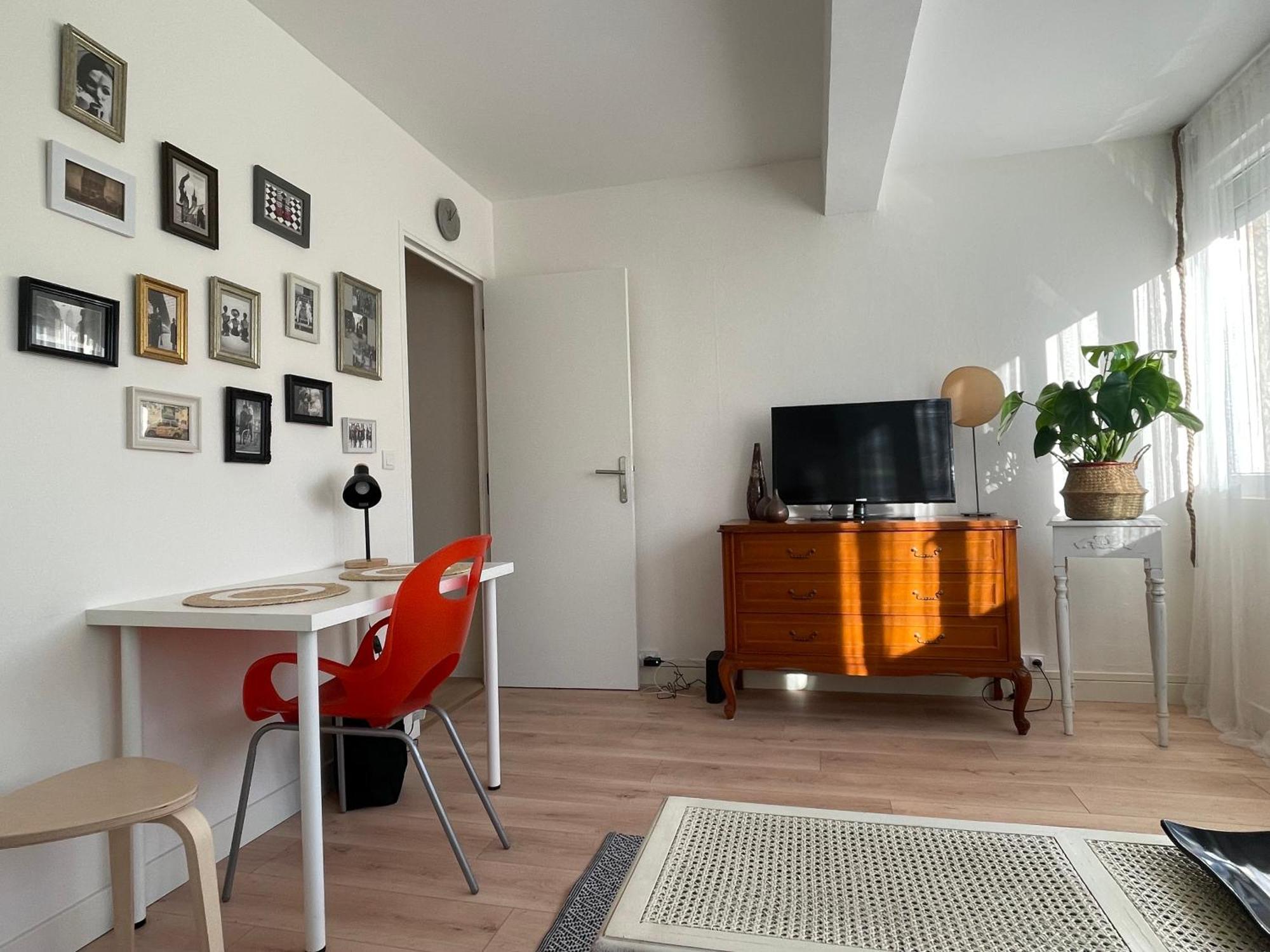 Appartement Paris-Orly Aeroport Buitenkant foto